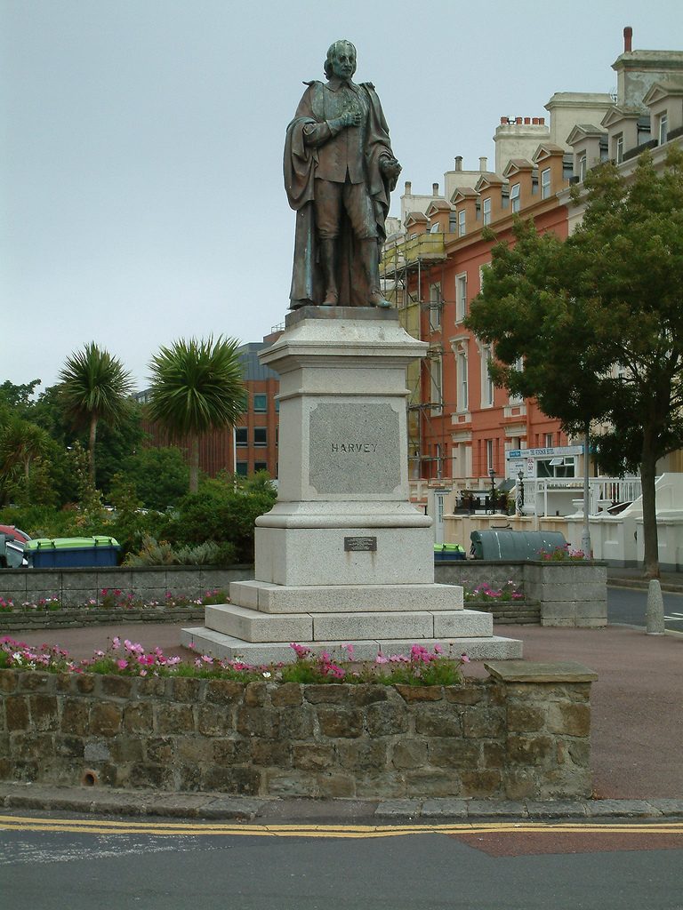 William%20Harvey%20statue%2C%20Folkestone%2C%20England.jpg